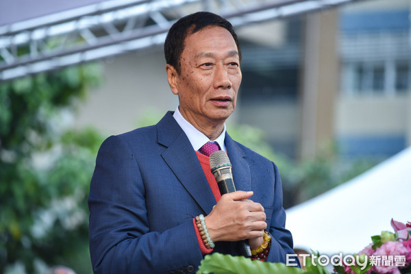 郭台铭参选2020?岛内工商大老:看起来民众比