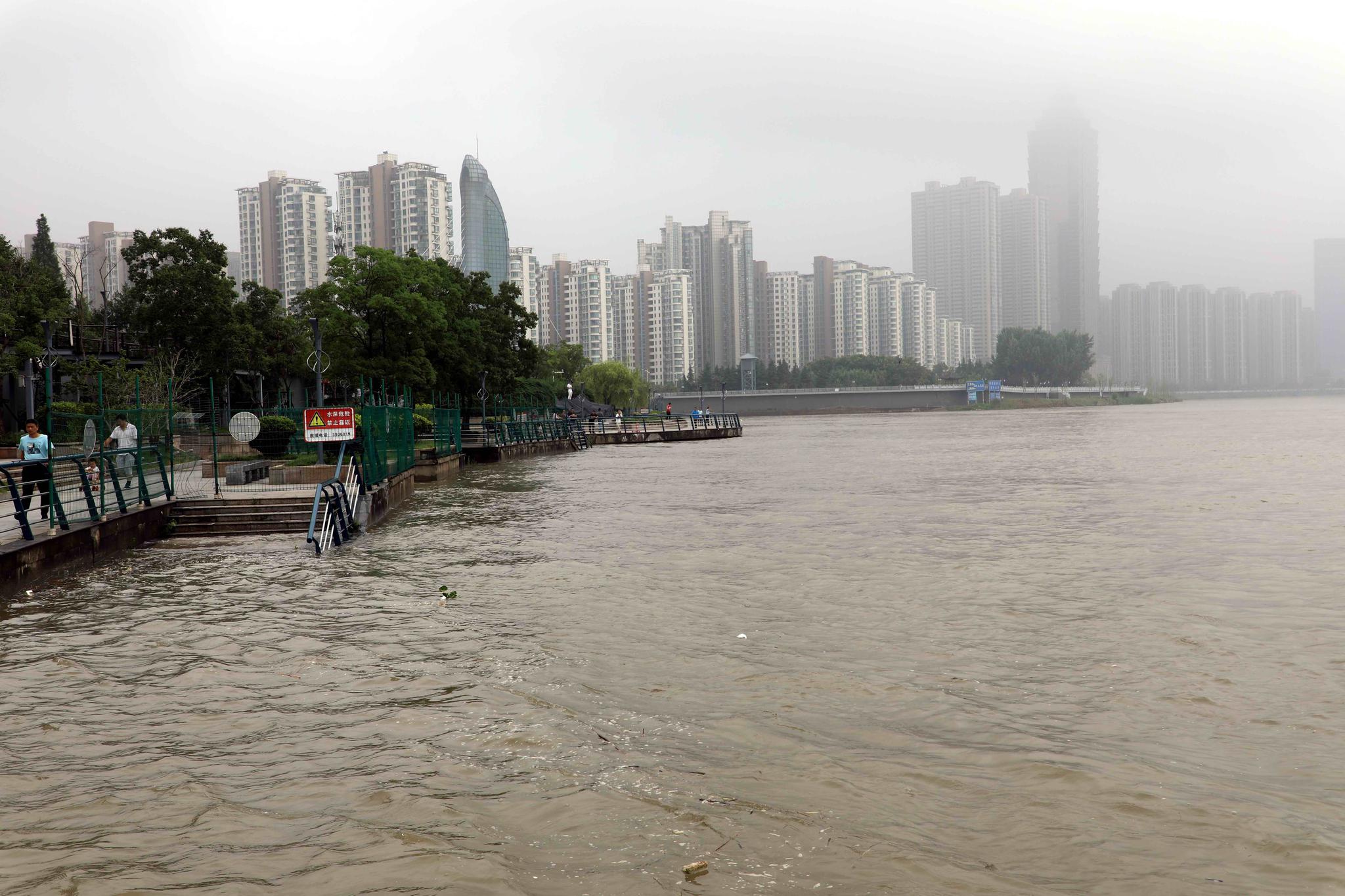长江武汉段水位出现明显上涨_凤凰网视频_凤凰网