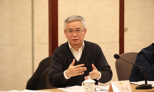 委员裴普成：燃料电池技术路线已成熟，加氢站建设是短板