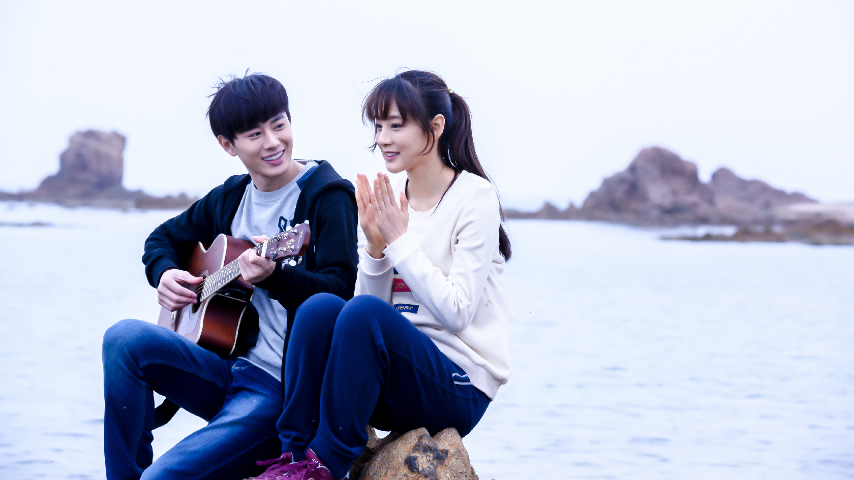 赵圆瑗主演电视剧《温暖的村庄》昨日火热献播