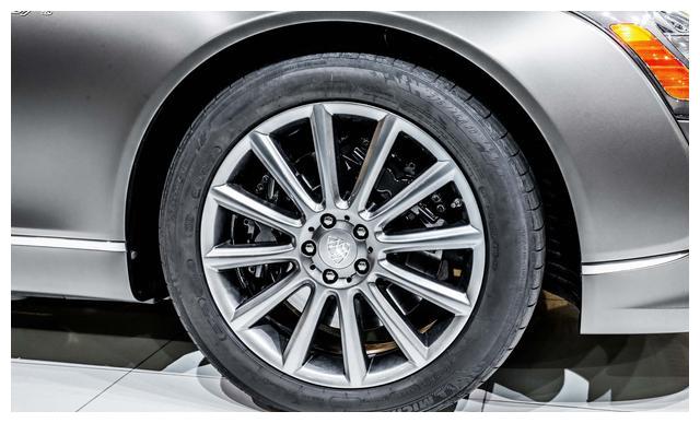 迈巴赫57S V12,这才是绝版豪车的奢华