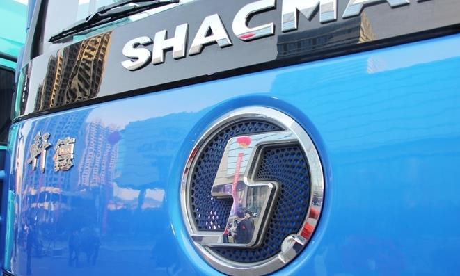 陕汽长头车真容曝光，鲜亮的绿色赞！陕汽商用车全系产品一文看完