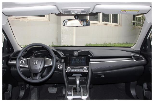 运动型家轿的代表 15万元轻松搞定