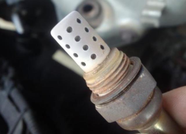 汽车氧传感器的4种颜色代表不同的含义你了解几种