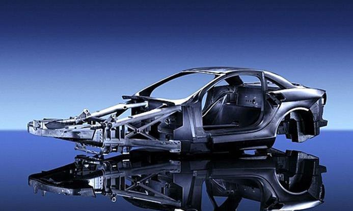 新能源汽车轻量化后，会不会影响安全性？