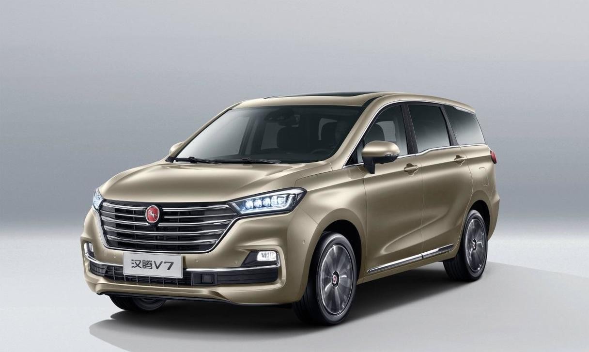 艺术感和科技感的融合 汉腾V7定义MPV内饰新豪华