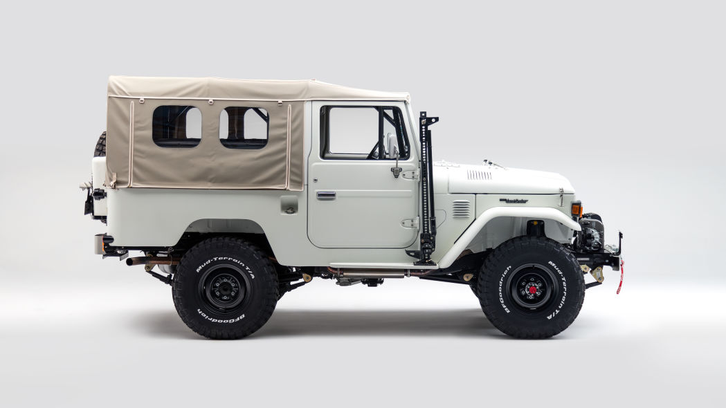 丰田 兰德酷路泽 FJ40