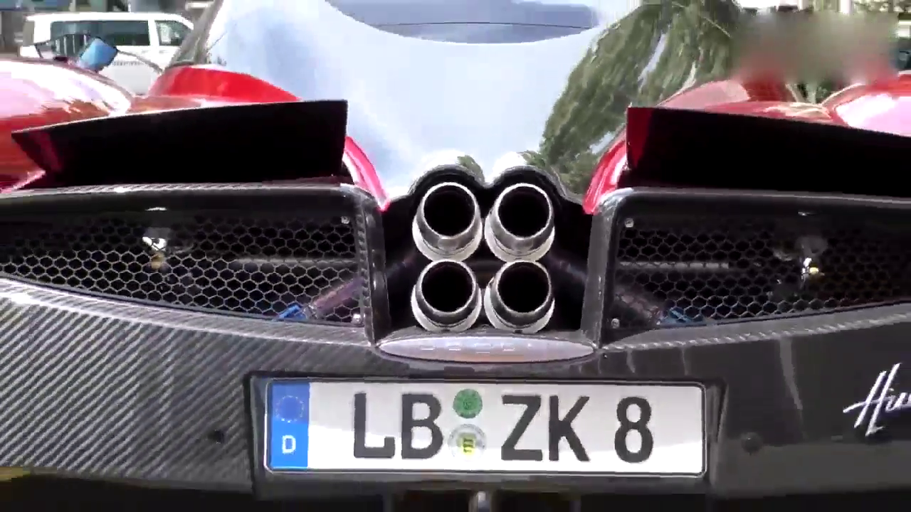 价值5000万的帕加尼跑车，变形的时候才知道有多霸气