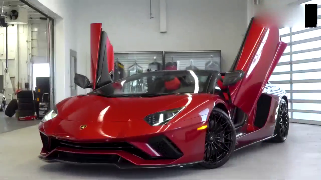 2019款兰博基尼LP740-4跑车，话说这款红色你喜欢吗？