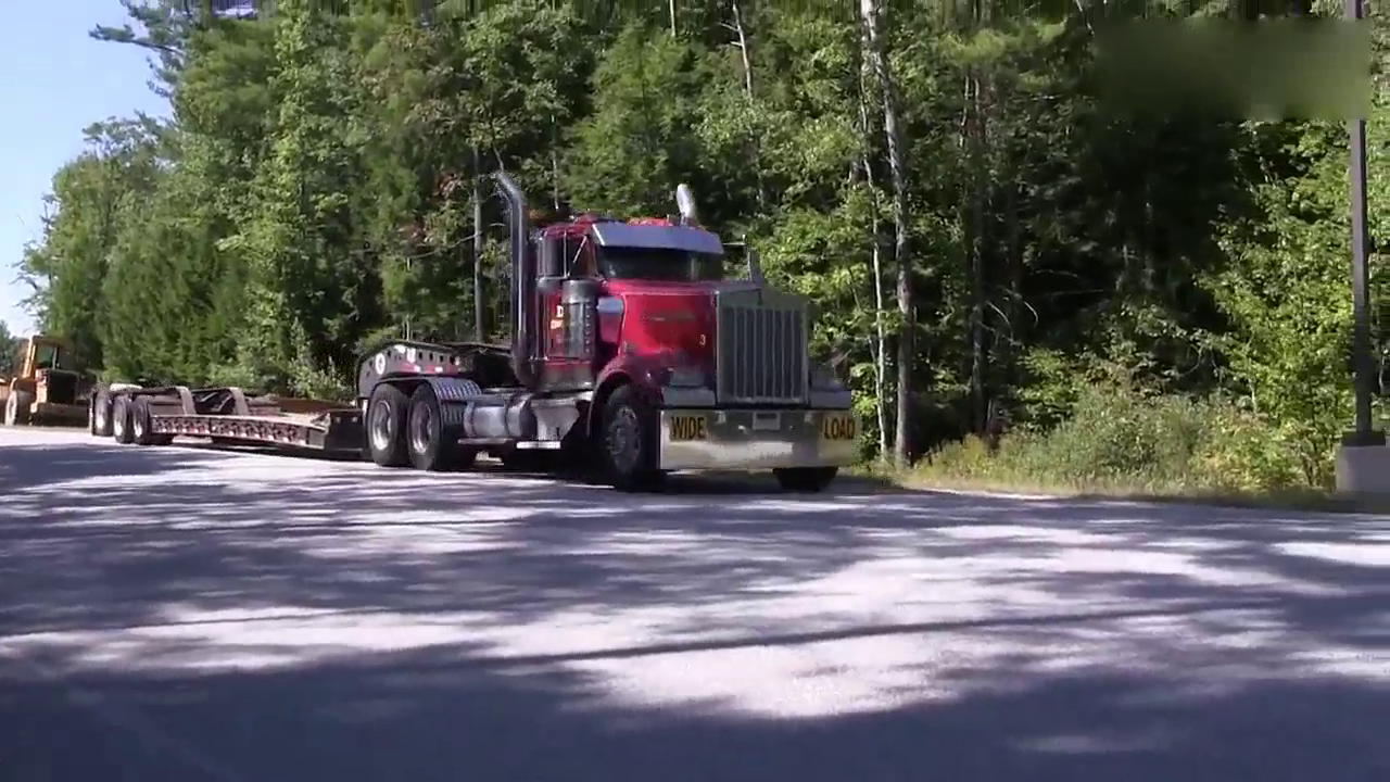 肯沃斯W900重型运输大卡车，运啥都不费力