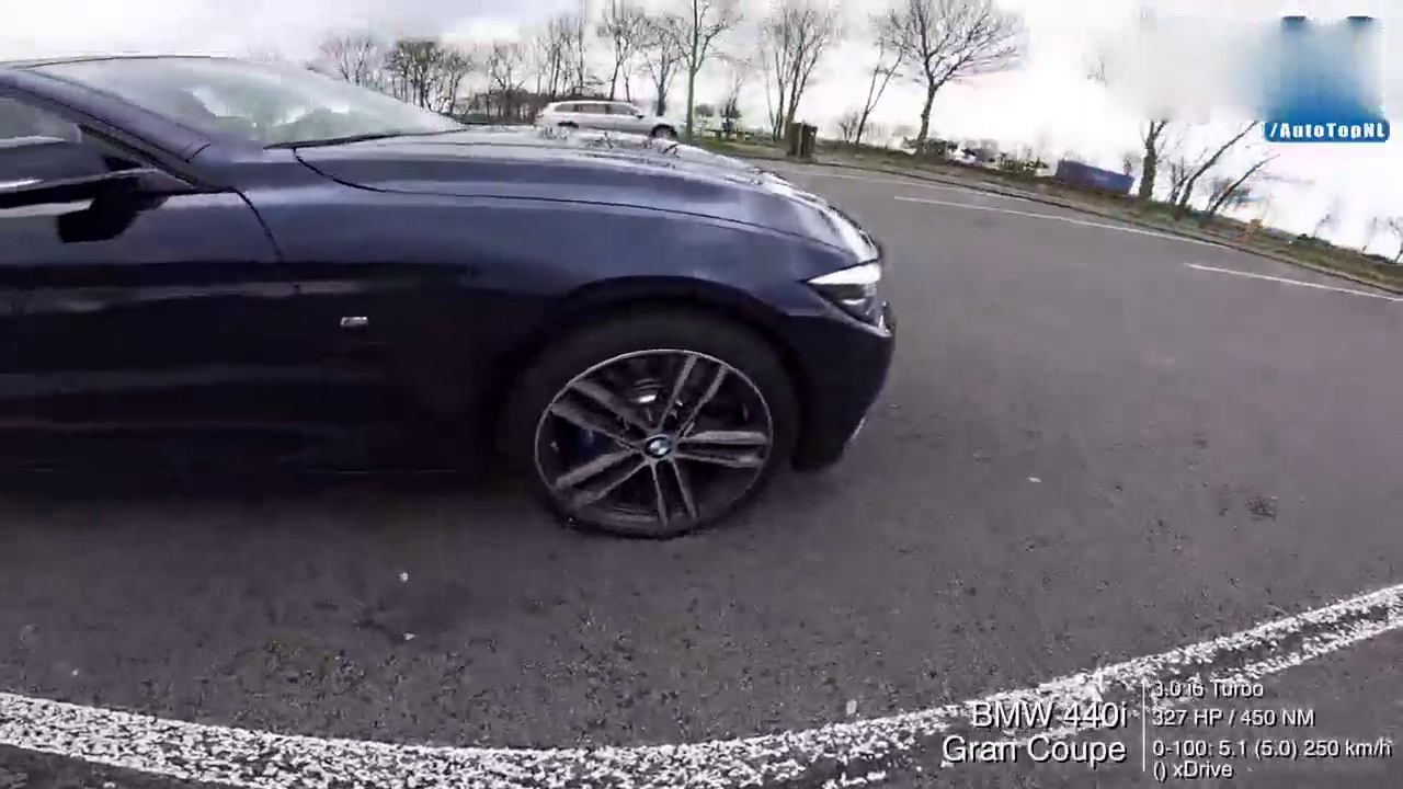 试驾宝马跑车440i，花70多万买宝马4系为了什么？