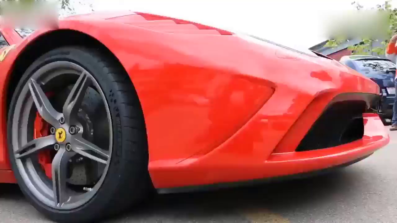 十大昂贵的超级跑车在世界上最疯狂的碰撞测试! !