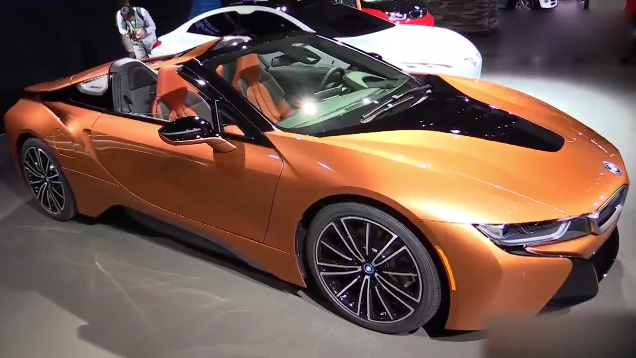 环保与强悍性能兼具 2018年宝马i8Roadster 混血跑车把世界点燃