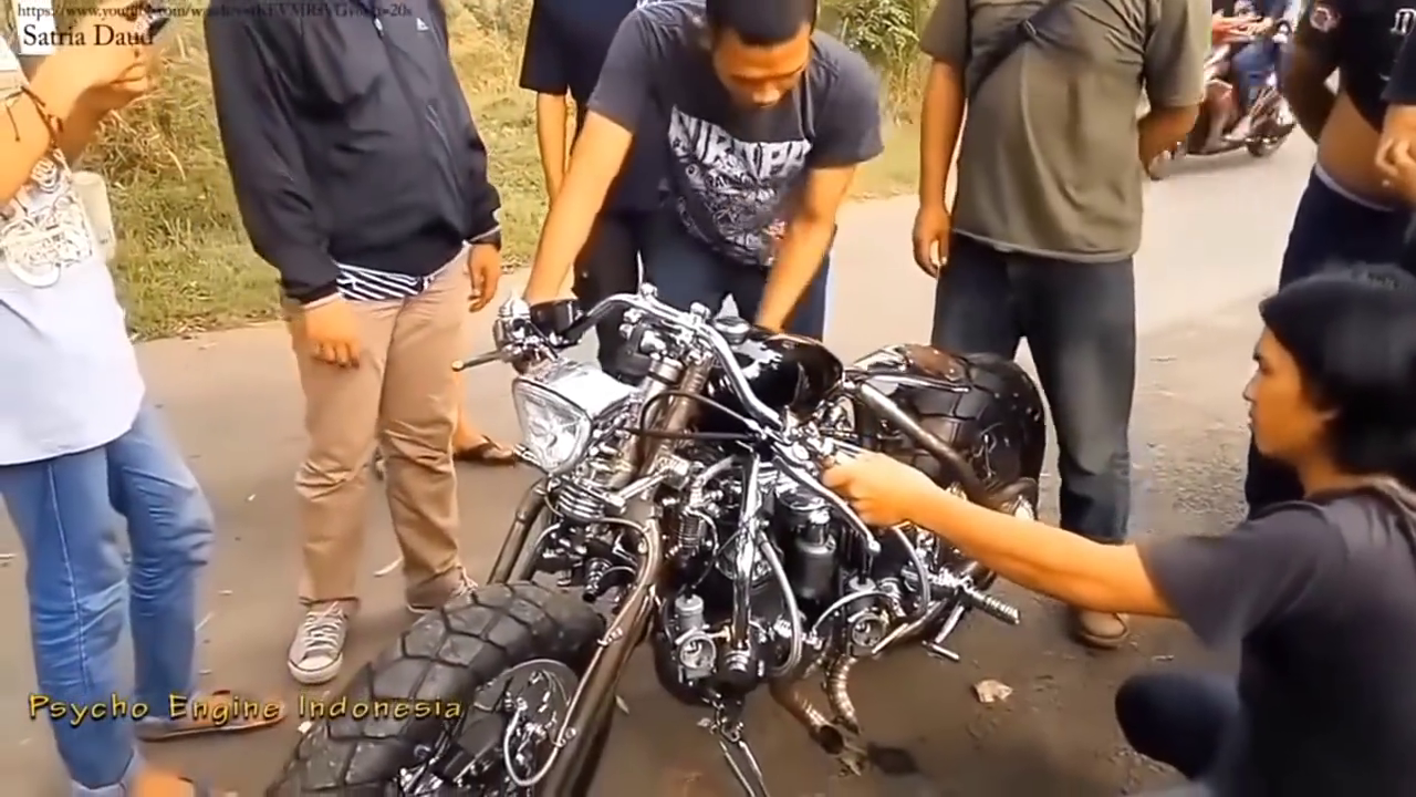 比锐志还贵的摩托车，拥有六缸发动机，声浪比跑车还拉风！