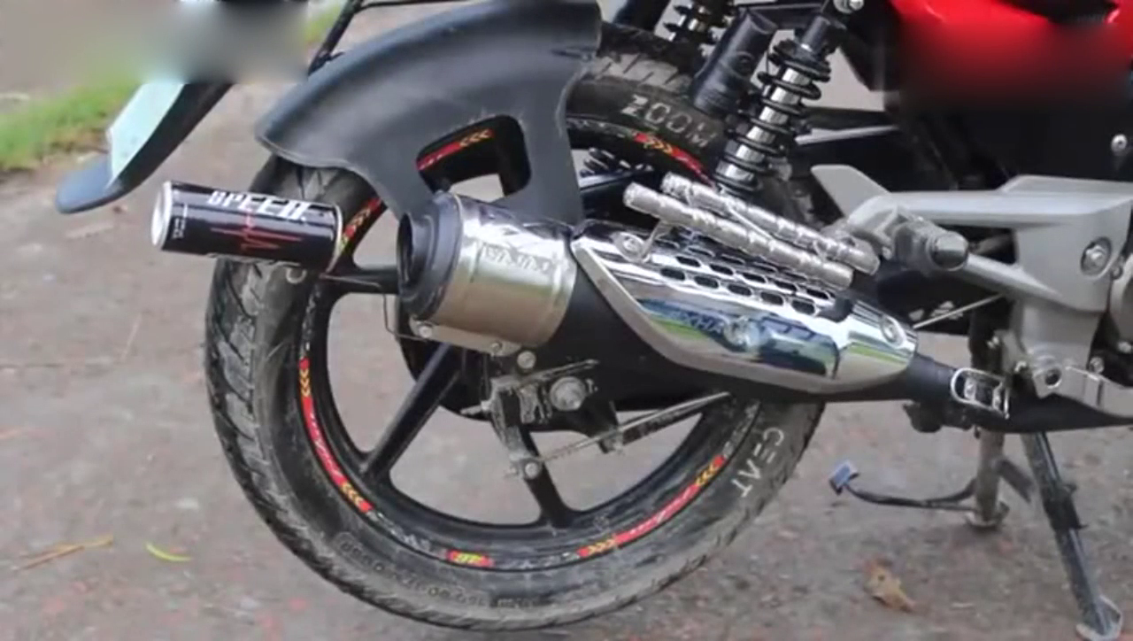 想让你的车发出跑车声吗不到10元就能开出法拉利的感觉!