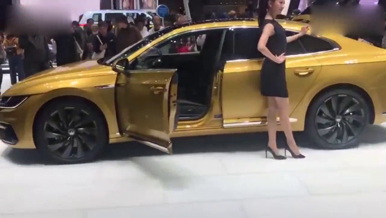 车展上的大众Arteon,最美CC换代Arteon首改 美到不给对手活路