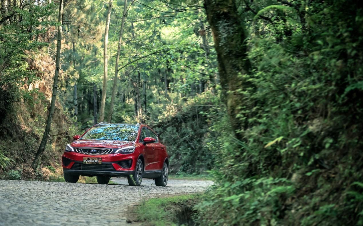 经常自驾游, 帝豪GS与本田XR-V, 哪款车更适合你