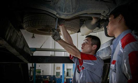 没有驾驶证请绕行，老司机的车辆实用经验。