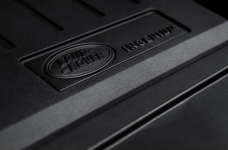 在时尚中还能创造个性 只有TA能做到 | 侃车·荐车