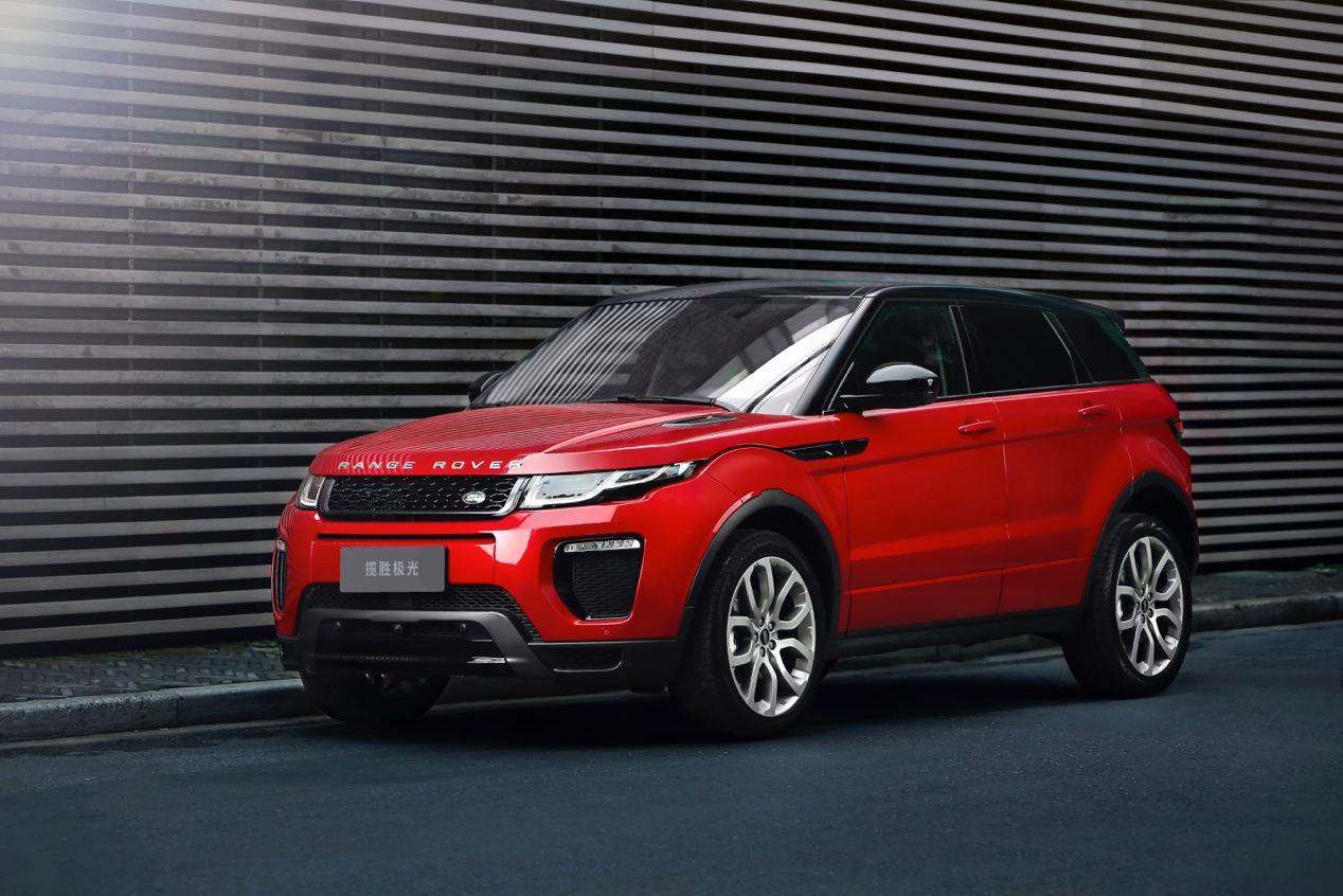 在时尚中还能创造个性 只有TA能做到 | 侃车·荐车