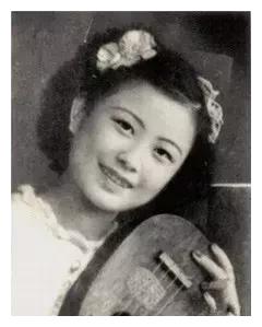 黄梅戏演员严凤英的传奇一生|黄梅|严凤英|