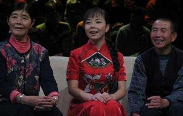 王二妮近照和从前判若两人,有钱改变气质,别墅豪车爱情都不缺