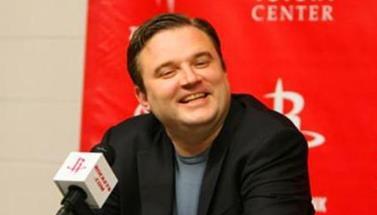 说一声恭喜，央视停播NBA之后再次下手，萧华慌了