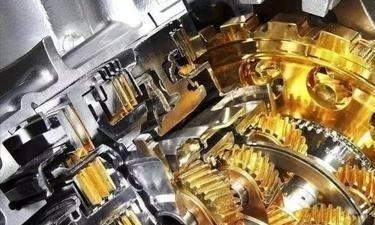 汽车每天都开10公里左右，应该多久做一次保养？所有的车主快看看