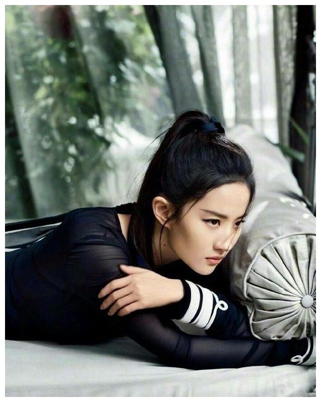 刘亦菲最新大片黑色紧身纱衣,神仙姐姐力量倍