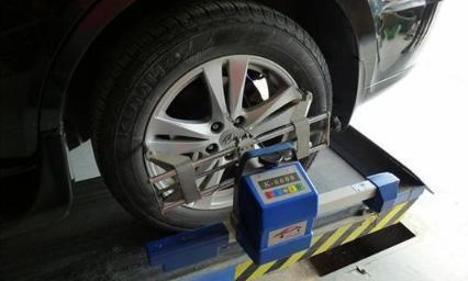 汽车四轮定位多久该做一次