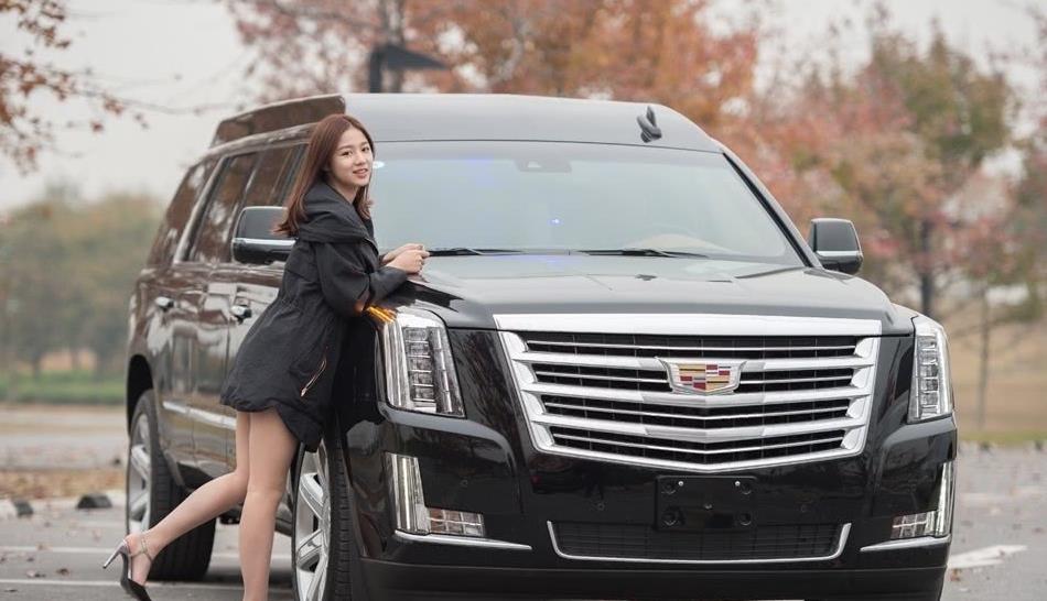 凯迪拉克“总统一号”到港实拍，直降70万，真正奢华无止境！