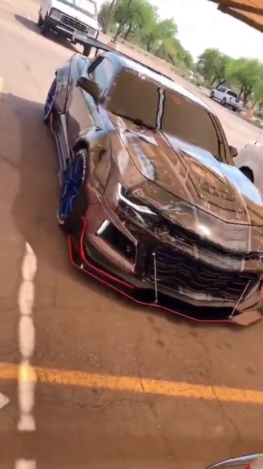 30万级别美系肌肉跑车，这气势还看啥宝马3系，保时捷都怕了！