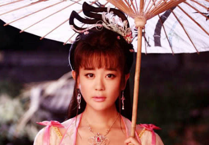 长情的男星,张翰新女友是2位前任合体,网友不