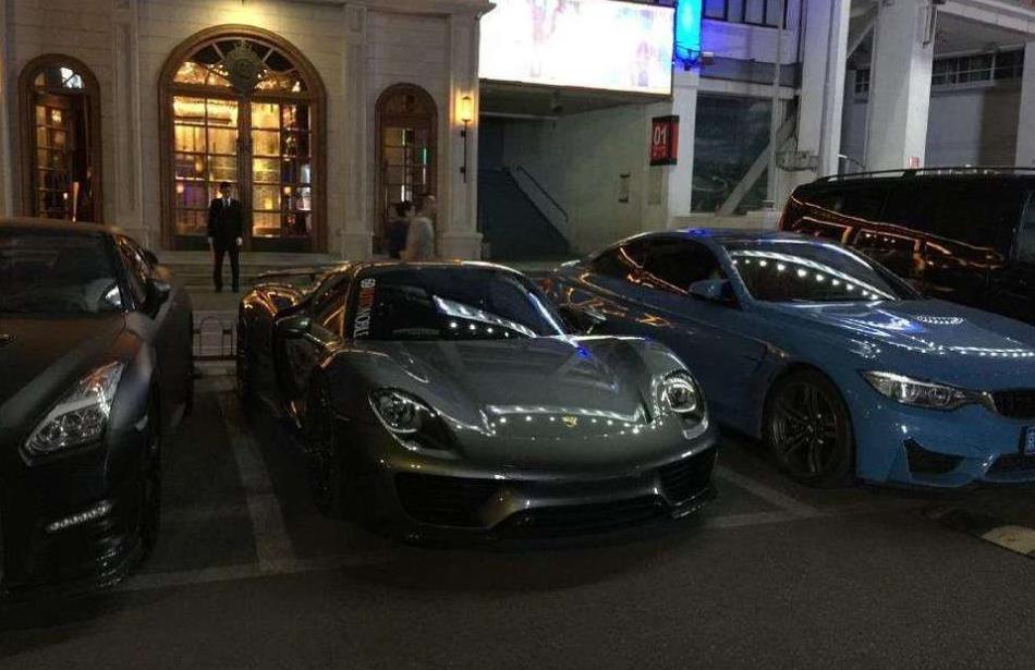 北京夜店被称豪车车展？交警冷笑：都经不起查，专门用来骗傻女人