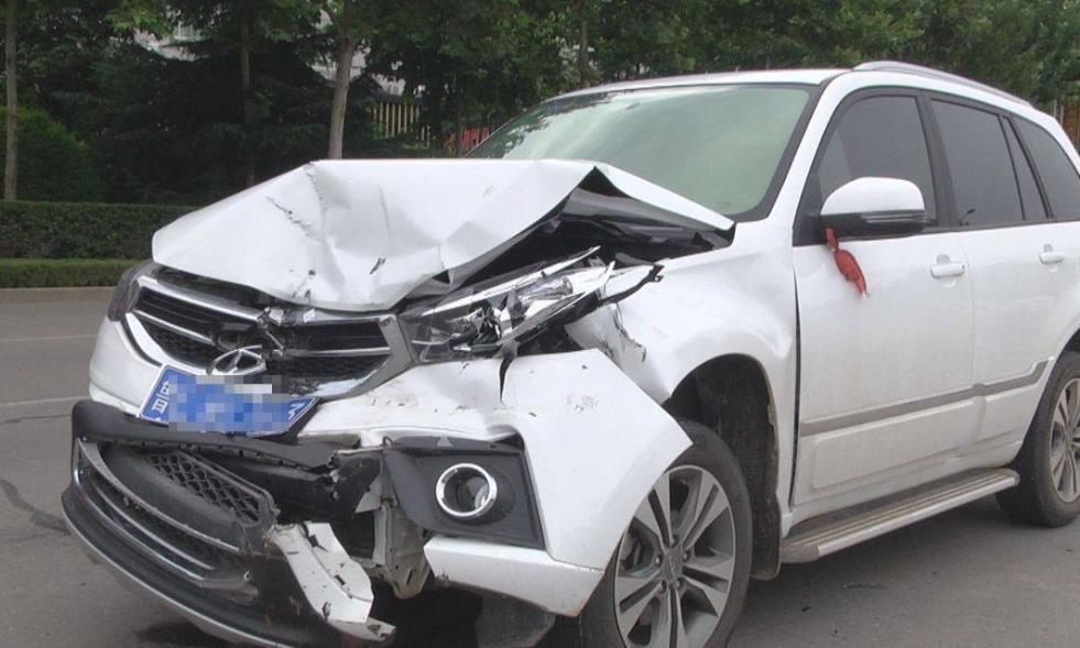 不出险保费就便宜保险公司了？交警：这些服务通通来一遍你亏不了