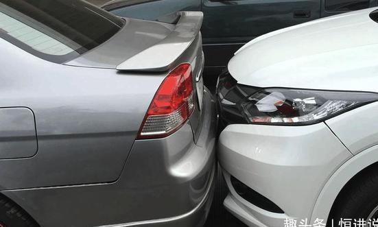 车辆“三责险”买50的还是100万？可根据行驶条件来购买！