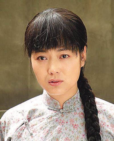 马跃和于芳的婚纱照_马羚和马跃(2)