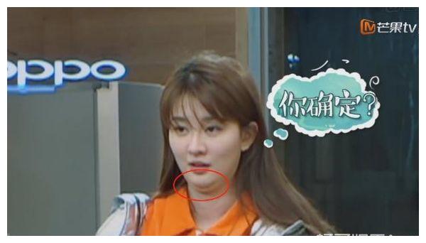 这些女明星真是太难了，明明是90斤的身材，却长了看似120斤的脸