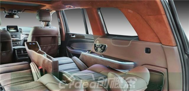 奔驰GLS450商家两用款SUV,让你魅力十足