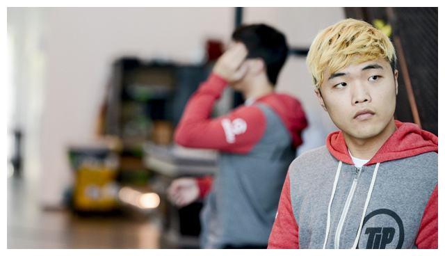 LOL: 盘点S3-S8各个赛季的最强上单选手, 只有