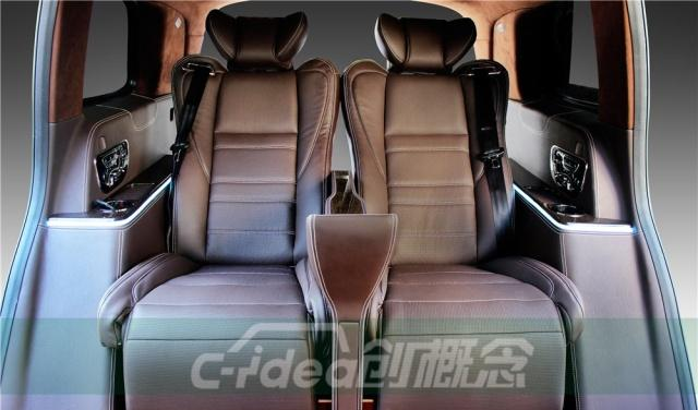 奔驰GLS450商家两用款SUV,让你魅力十足