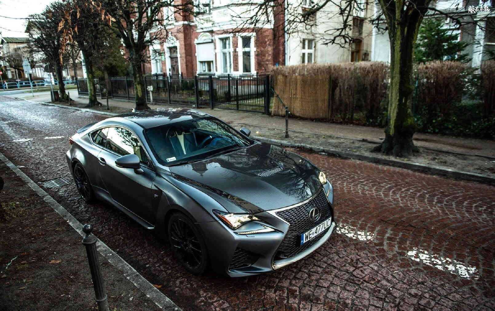 雷克萨斯RC F改装秀