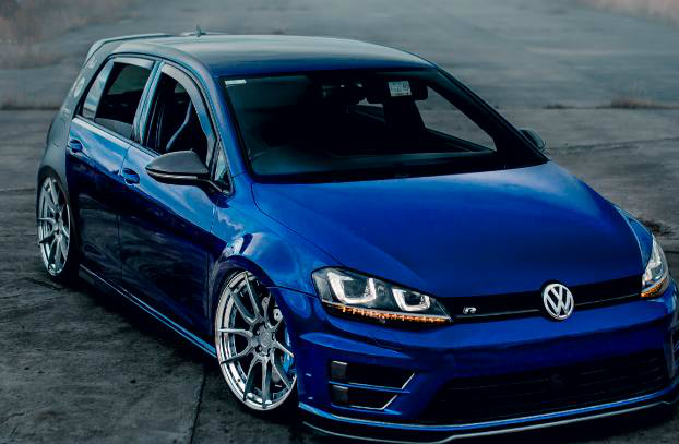 暴力钢炮,大众高尔夫MK7R,懂它的人一眼就能认出它来