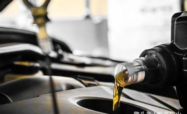 原来飞机才是“烧机油”的大户