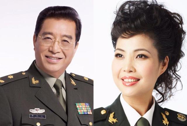 80岁李双江隐藏52年的大儿子曝光,原来这么出色,难怪不公开