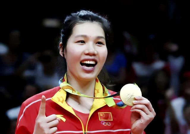 亚洲排坛历史最佳阵容出炉,中国女排占据四个