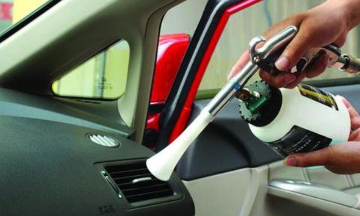 特殊时期，一定要注意清洗好汽车上的这两个地方