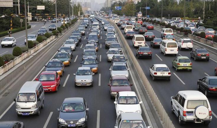 4S店强制店内买车险，一句话搞定，谁也不得罪