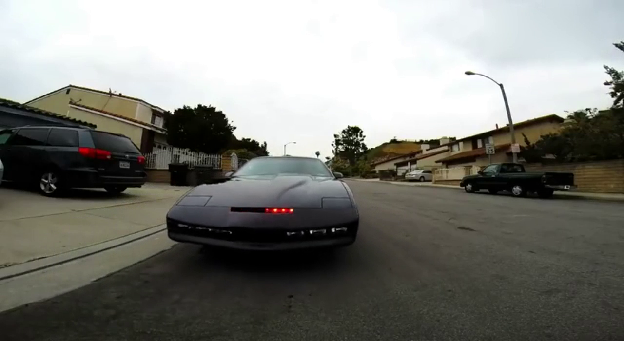 跑车上路那一刻，我才知道啥叫科技感