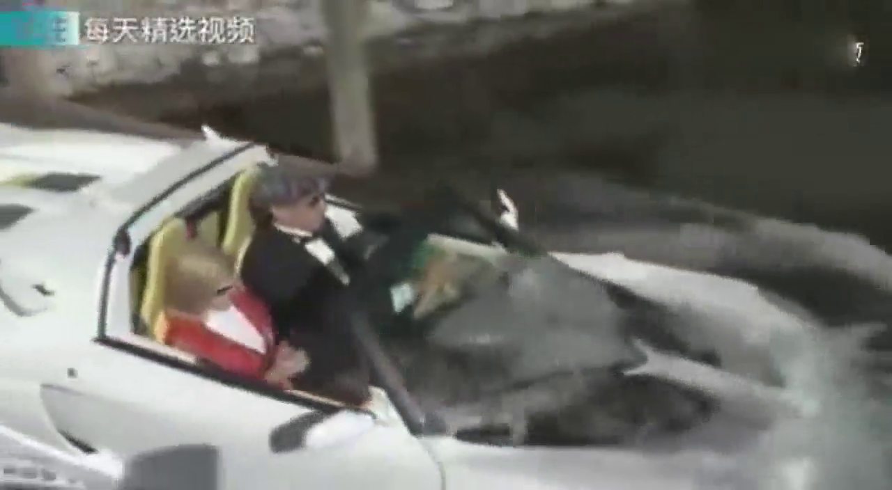 可以当潜水艇用的敞篷车，这设计合理吗？